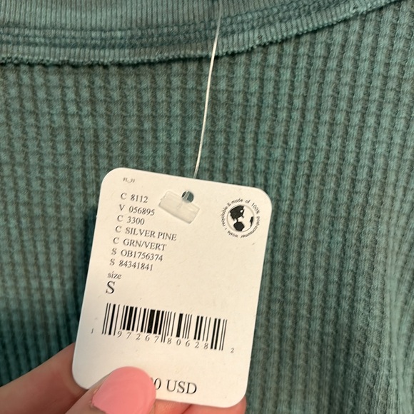 NWT We The Free Microphone Drop Thermal - Picture 10 of 14